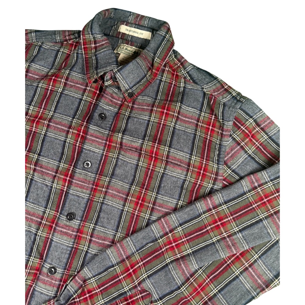 LL Bean Men's Medium Flannel Shirt Traditional Fit Plaid Gray Red Long Sleeve